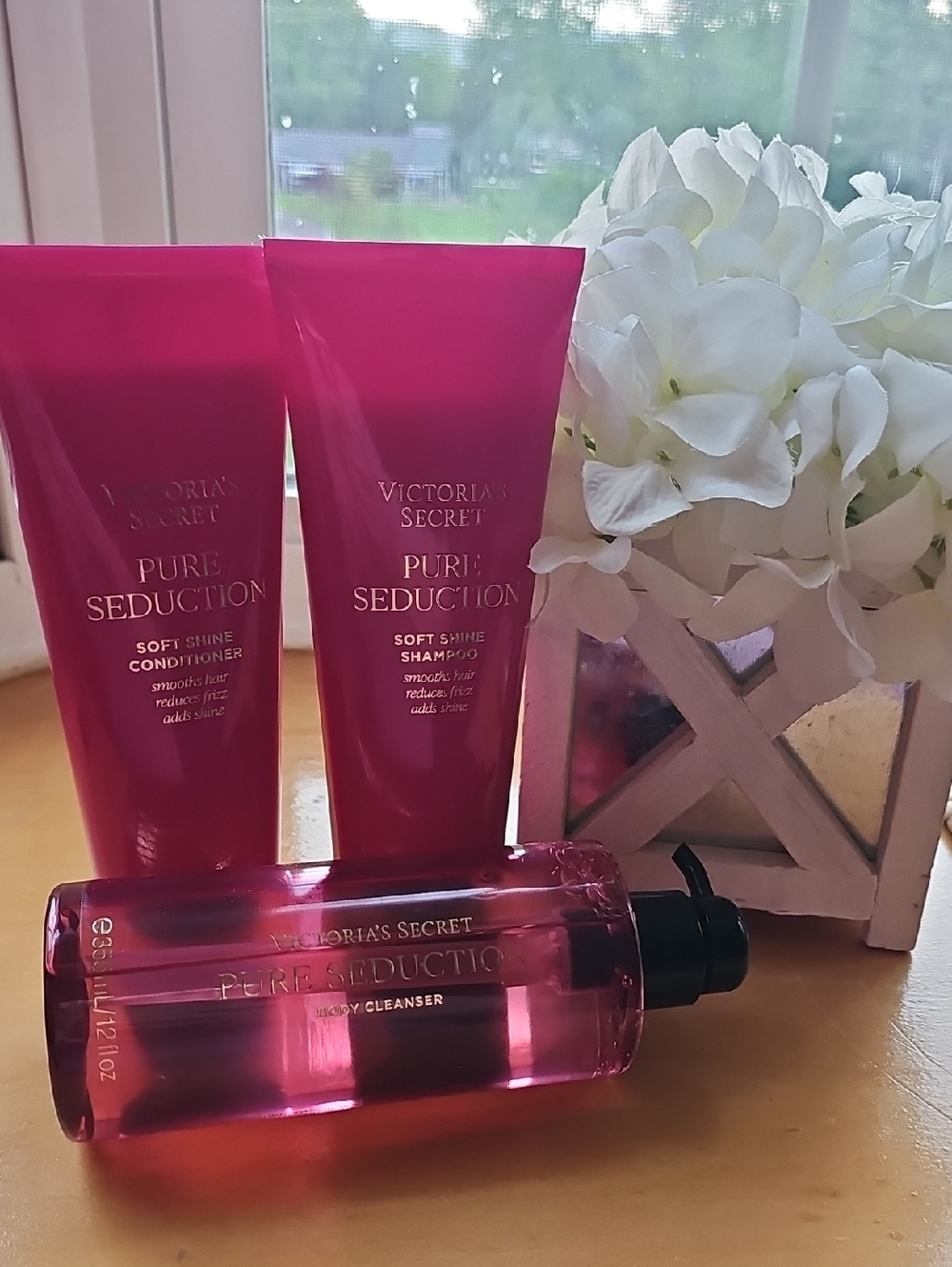 Victoria's Secret  Pure Seduction Shower Gift Set